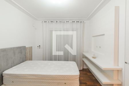 Casa à venda com 632m², 4 quartos e 6 vagas Casa à venda com 632m², 4 quartos e 6 vagasSuíte 2