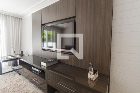 Sala de TV de casa à venda com 4 quartos, 632m² em Tucuruvi, São Paulo