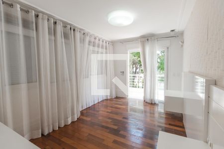 Casa à venda com 632m², 4 quartos e 6 vagas Casa à venda com 632m², 4 quartos e 6 vagasSuíte 1