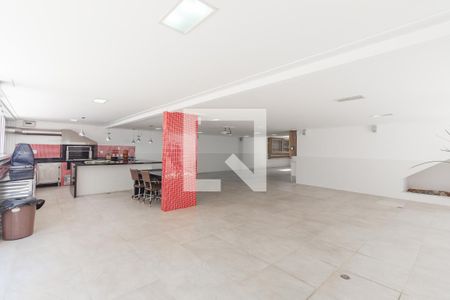 Casa à venda com 632m², 4 quartos e 6 vagas Casa à venda com 632m², 4 quartos e 6 vagasGaragem