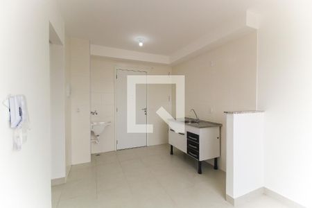 Sala e Cozinha de apartamento para alugar com 2 quartos, 32m² em Itaquera, São Paulo