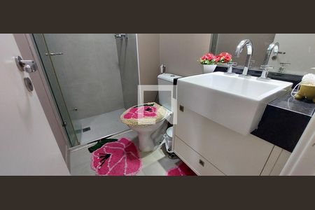 Apartamento à venda com 115m², 3 quartos e 2 vagasBanheiro Quarto 2 suíte