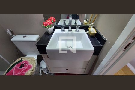 Apartamento à venda com 115m², 3 quartos e 2 vagasBanheiro Quarto 2 suíte