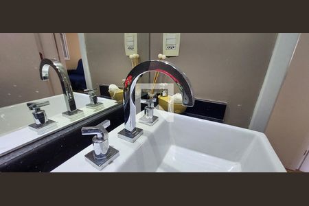 Apartamento à venda com 115m², 3 quartos e 2 vagasBanheiro Quarto 2 suíte