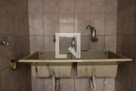 Casa para alugar com 184m², 3 quartos e 1 vagaÁrea de Serviço