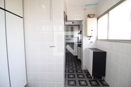Apartamento para alugar com 97m², 3 quartos e 1 vagaÁrea de serviço