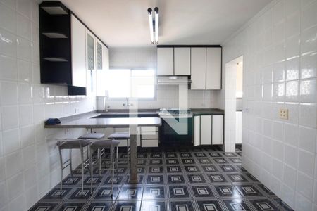 Apartamento para alugar com 97m², 3 quartos e 1 vagaCozinha