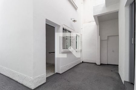 Casa para alugar com 130m², 3 quartos e 1 vaga Casa para alugar com 130m², 3 quartos e 1 vagaQuintal