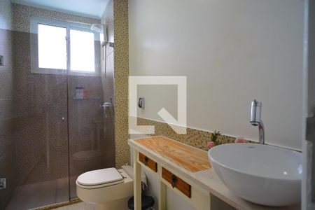 Banheiro de apartamento à venda com 2 quartos, 69m² em Auxiliadora, Porto Alegre