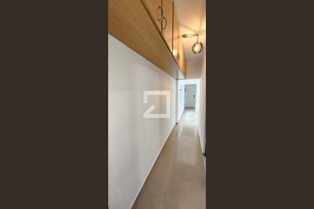 Apartamento para alugar com 65m², 2 quartos e 1 vagaCorredor