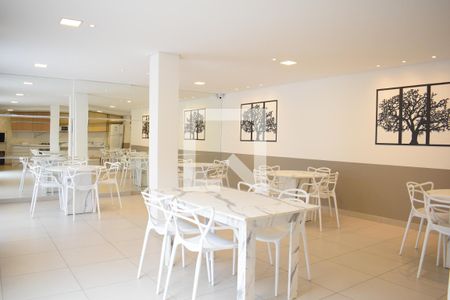 Apartamento para alugar com 50m², 2 quartos e 1 vagaÁrea comum - Salão de festas