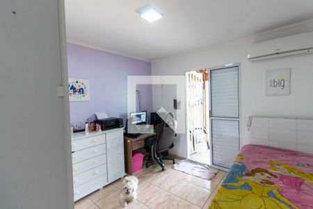 Casa à venda com 90m², 2 quartos e 1 vagaQuarto 2