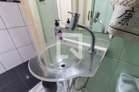 Casa à venda com 90m², 2 quartos e 1 vagaLavabo