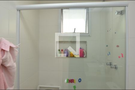 Casa de condomínio à venda com 77m², 2 quartos e 1 vaga Casa de condomínio à venda com 77m², 2 quartos e 1 vagaBanheiro do Quarto 1