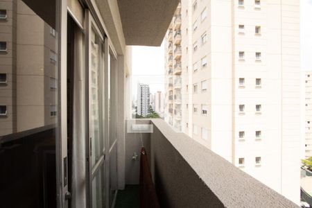 Apartamento à venda com 74m², 1 quarto e 1 vaga Apartamento à venda com 74m², 1 quarto e 1 vagaVaranda