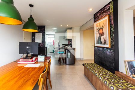 Apartamento à venda com 74m², 1 quarto e 1 vagaSala