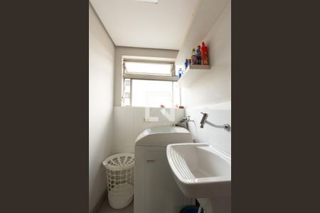 Apartamento à venda com 74m², 1 quarto e 1 vagaÁrea de Serviço