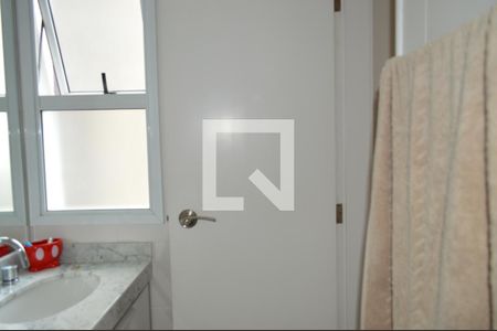 Apartamento à venda com 134m², 3 quartos e 3 vagasBanheiro Suíte 1