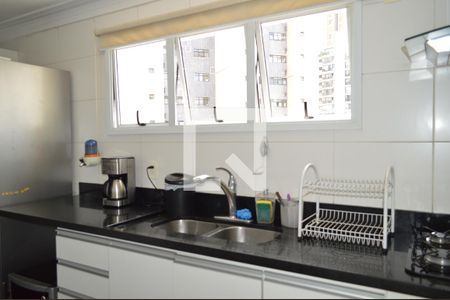 Apartamento à venda com 134m², 3 quartos e 3 vagasCozinha