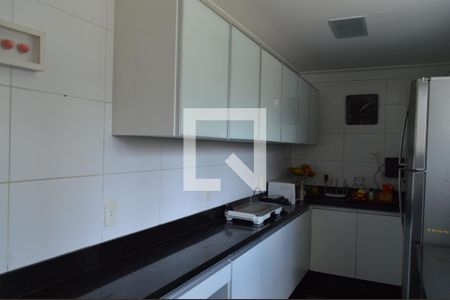 Apartamento à venda com 134m², 3 quartos e 3 vagasCozinha