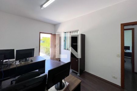 Casa à venda com 385m², 5 quartos e 3 vagasQuarto 4