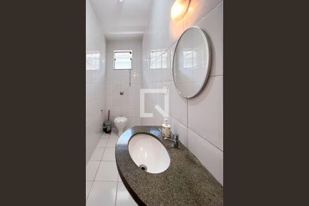 Casa à venda com 385m², 5 quartos e 3 vagasLavabo 3