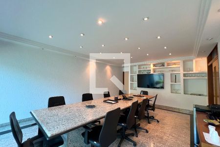 Casa à venda com 385m², 5 quartos e 3 vagasSala 2