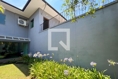 Casa à venda com 385m², 5 quartos e 3 vagasPátio 