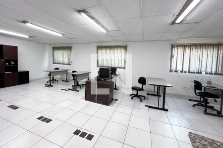 Casa à venda com 385m², 5 quartos e 3 vagasSalão de Festas