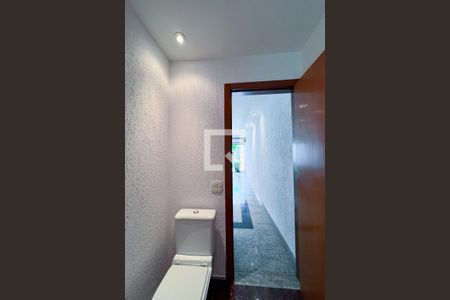 Casa à venda com 385m², 5 quartos e 3 vagasLavabo