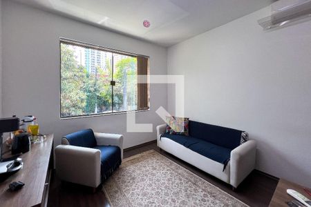 Casa à venda com 385m², 5 quartos e 3 vagasQuarto 1