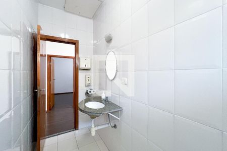 Casa à venda com 385m², 5 quartos e 3 vagasLavabo 4