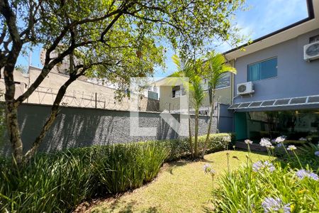 Casa à venda com 385m², 5 quartos e 3 vagasPátio 