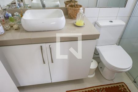 Apartamento à venda com 63m², 2 quartos e 2 vagasBanheiro da Suíte