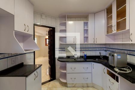 Casa de condomínio à venda com 139m², 3 quartos e 1 vaga Casa de condomínio à venda com 139m², 3 quartos e 1 vagaCozinha