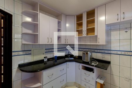 Casa de condomínio à venda com 139m², 3 quartos e 1 vaga Casa de condomínio à venda com 139m², 3 quartos e 1 vagaCozinha