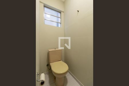 Lavabo de casa de condomínio à venda com 3 quartos, 139m² em Vila Araguaia, São Paulo