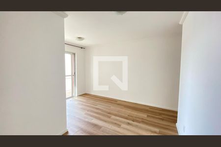 Apartamento à venda com 75m², 3 quartos e 1 vagaSala 