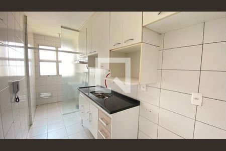 Apartamento à venda com 75m², 3 quartos e 1 vagaCozinha 