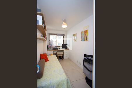 Apartamento à venda com 115m², 3 quartos e 1 vaga Apartamento à venda com 115m², 3 quartos e 1 vagaQuarto 3