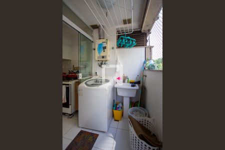 Apartamento à venda com 115m², 3 quartos e 1 vaga Apartamento à venda com 115m², 3 quartos e 1 vagaÁrea de Serviço