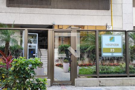 Apartamento à venda com 115m², 3 quartos e 1 vaga Apartamento à venda com 115m², 3 quartos e 1 vagaFachada do condomínio