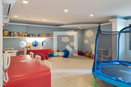 Apartamento à venda com 115m², 3 quartos e 1 vaga Apartamento à venda com 115m², 3 quartos e 1 vagaBrinquedoteca