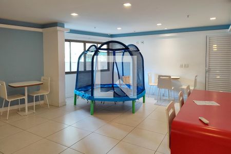 Apartamento à venda com 115m², 3 quartos e 1 vaga Apartamento à venda com 115m², 3 quartos e 1 vagaBrinquedoteca