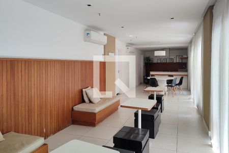 Apartamento à venda com 115m², 3 quartos e 1 vaga Apartamento à venda com 115m², 3 quartos e 1 vagaÁrea comum - Salão de festas