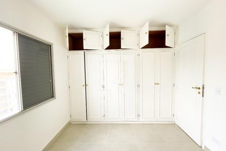 Apartamento para alugar com 72m², 2 quartos e 2 vagas Apartamento para alugar com 72m², 2 quartos e 2 vagasQuarto 1
