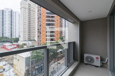 Varanda de kitnet/studio para alugar com 1 quarto, 32m² em Vila Nova Conceição, São Paulo