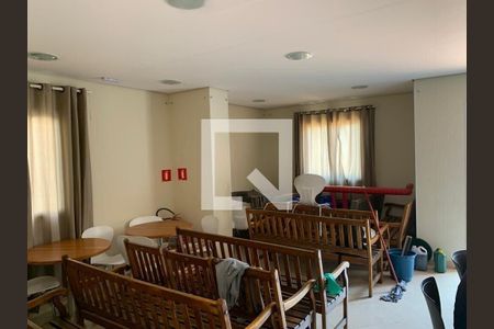 Apartamento à venda com 2 quartos, 48m² em Vila Alóis, São Paulo