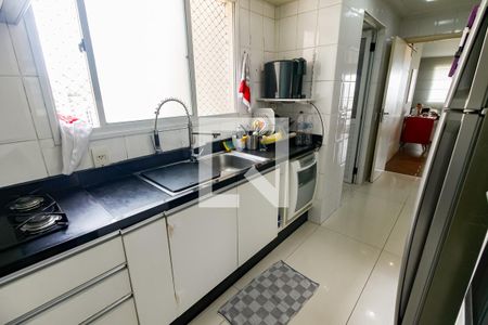 Apartamento à venda com 120m², 3 quartos e 2 vagasCozinha - Armários