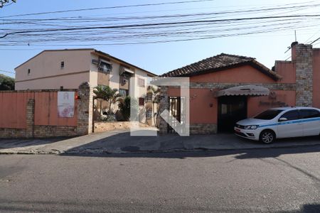 Apartamento para alugar com 85m², 2 quartos e 2 vagasFachada